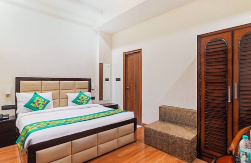 Vrindavan Hotel | Treebo Brij Kaushal, Near Prem Mandir