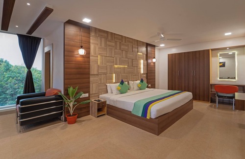 East Tambaram Hotel | Treebo Golden Swan Tambaram