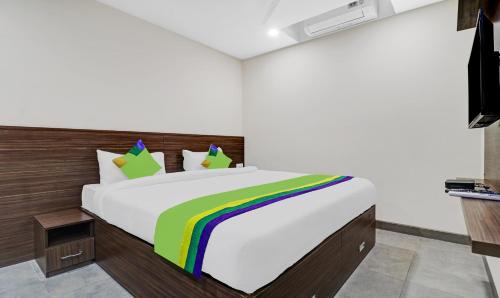 5th Block Hotel | Treebo Purple Orchid Boutique