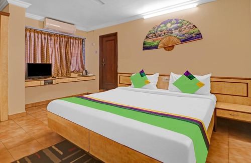 Belagavi Hotel | Treebo Surya Yatri Niwas