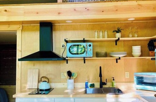 Rogers House | Treetop Escape | Hot Tub | Fire Pit & Epic Views