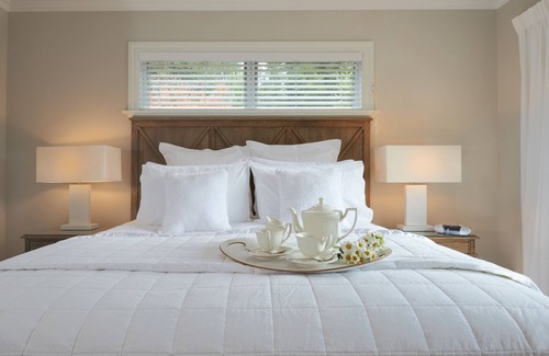 Kerikeri Bed & Breakfast | Treghan Luxury Lodge