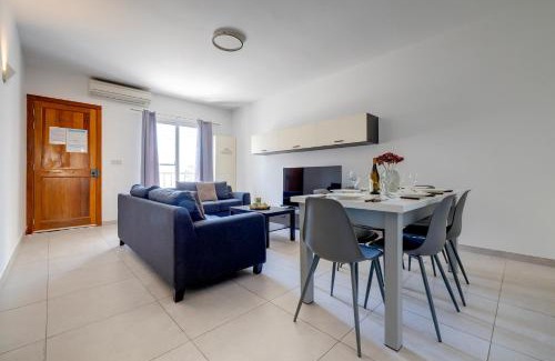 Tal-Ghoqod Apartment | Trendy 2BR Maisonette Near St. Julians Hot Spots