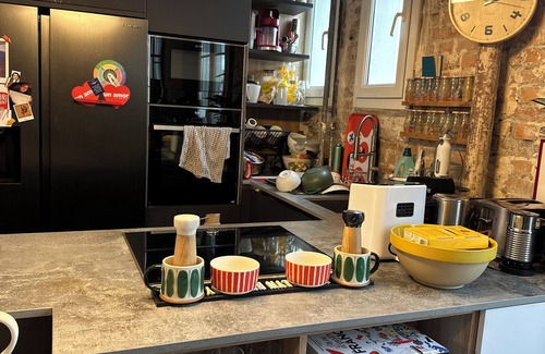 Quartier de la Folie-Mericourt Apartment | Trendy apartment overlooking Paris !