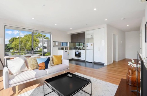Burwood Apartment | Trendy Burwood Lifestyle and Location