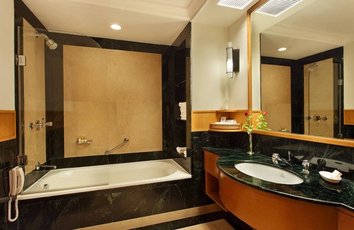 Nanganallur Hotel | Trident, Chennai
