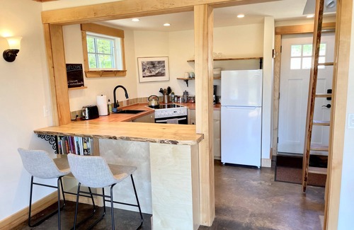 Blue Hill House | Trillium Cottage–Handcrafted, brand-new cottage in Blue Hill