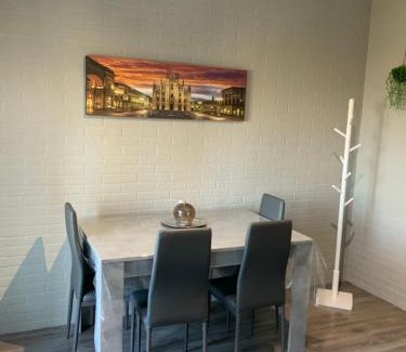 Millepini Apartment | Trilocale alle porte di Milano immerso nel verde