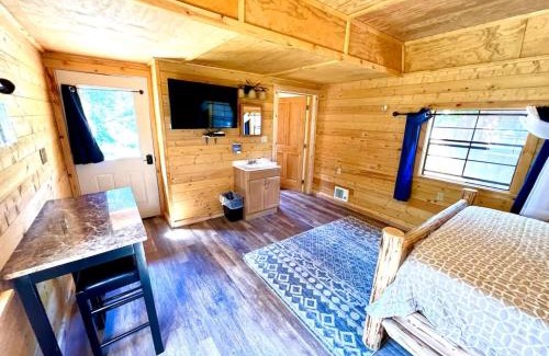 West Glacier Resort | Triple G’s Resort - Cabin 11