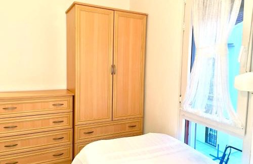 Kadnlar Denizi Mahallesi Villa | Triplex Family House, Kusadasi