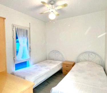 Kadnlar Denizi Mahallesi Villa | Triplex Family House, Kusadasi