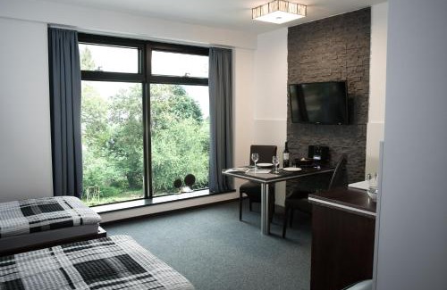 Rangsdorf Apartment | Triumph Inn Pension