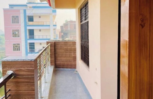 Naini House | Triveni Niwas Second Room