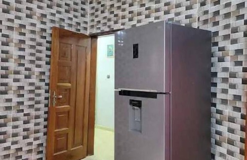 Porto-Novo Apartment | trois chambres et salon avec un balcon à Porto Novo, Oueme, Benin