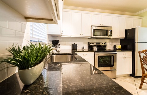 Siesta Key Apartment | Tropical Beach Resorts