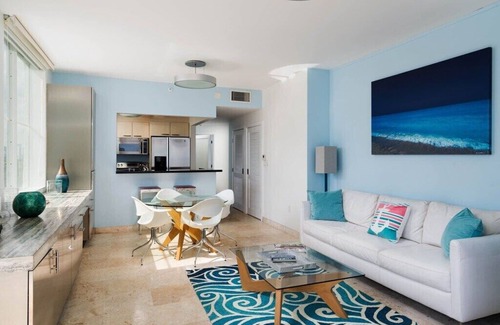 South of Fifth Condo | Tropical Breezes & Incredible Ocean Views Await! Luxury 2BD in South Beach SoFi