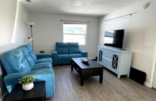 Indian Rocks Beach Apartment | Tropical Coastal Oasis East