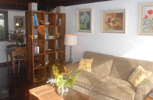 Arawak Hill Cottage | Tropical Garden Cottage
