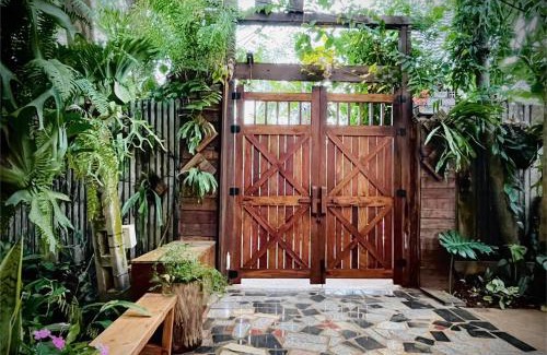 Buon Ma Thuot House | TROPICAL GARDEN Homestay
