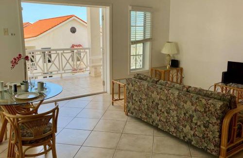 Kittian Village Apartment | Tropical Paradise Condo