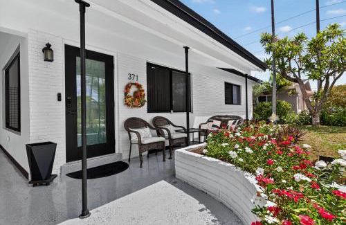 Oakland Park House | Tropical South Florida Home