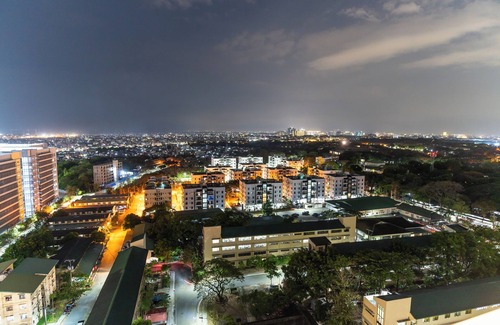 Bonifacio Global City Condo | Tropicalia Family Suite