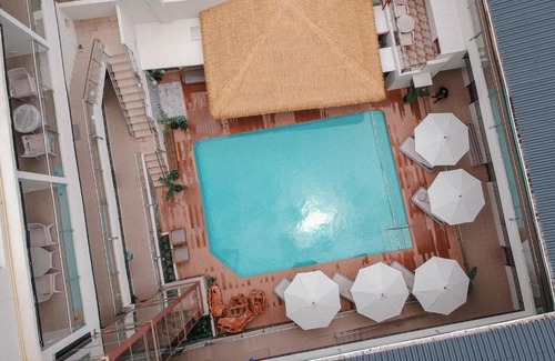 Coron Hotel | Tropicasa Hotel