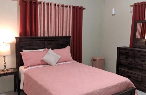 Crocus Hill Apartment | Tropix Getaway - Rental Car Available