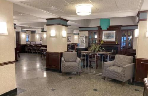 Troy Hotel | Troy Inn & Suites by IHG