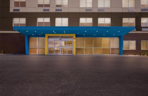 Waldron Hotel | Tru By Hilton Kansas City Airport