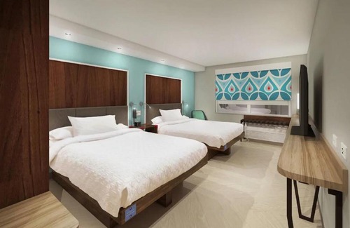 Rossford Hotel | Tru by Hilton Perrysburg Toledo