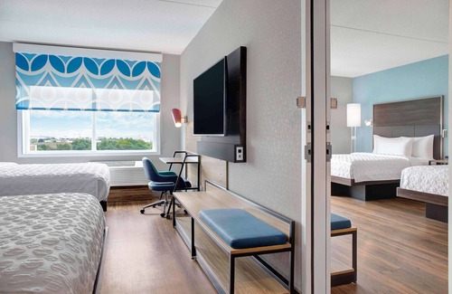 Mississauga Hotel | Tru By Hilton Toronto Airport West
