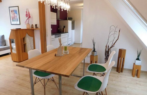 Veringenstadt Apartment | Trudis Apartment - Apartment 5 * (DG)