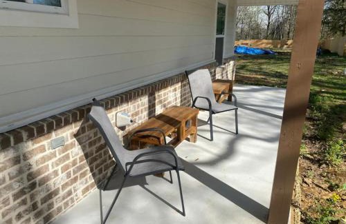Guntown House | True JOI Escapes