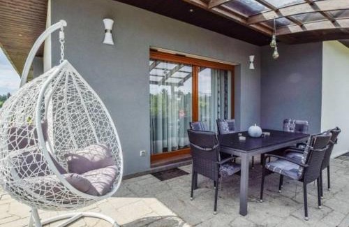 Nowa Ruda House | Trzy Pasma Pokoje Gościnne