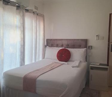 Ghanzi House | Tsalach