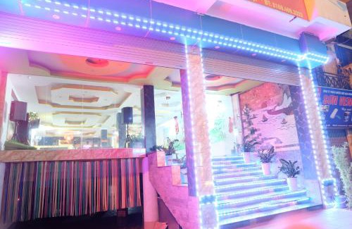 Dong Anh Hotel | Tuan Tu Hotel