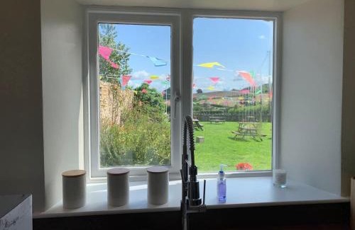 Shoscombe House | Tuckers Grave Inn Nr Bath Longleat Cheddar Bristol