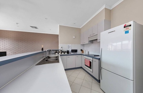 Greenway Apartment | Tuggeranong Short Stay #09 - Sleeps 4
