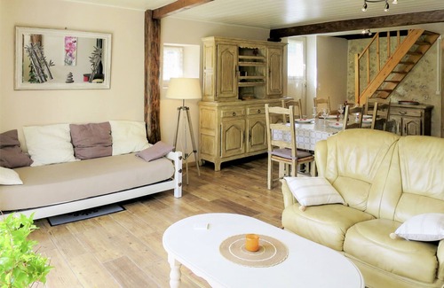 Cissac-Medoc House | Tuilières by Interhome