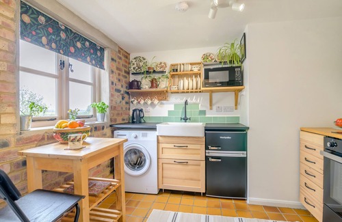Walford House | Tump Cottage - One Bedroom House, Sleeps 2