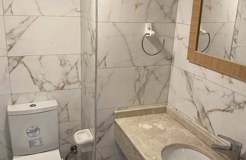 Kadnlar Denizi Mahallesi Resort | Tuntas Family Suites Kusadasi