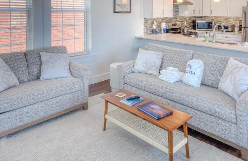 Historic Downtown Apalachicola Apartment | Tupelo Suite