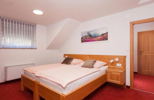Skofja Loka Bed & Breakfast | Turistična kmetija Pri Marku