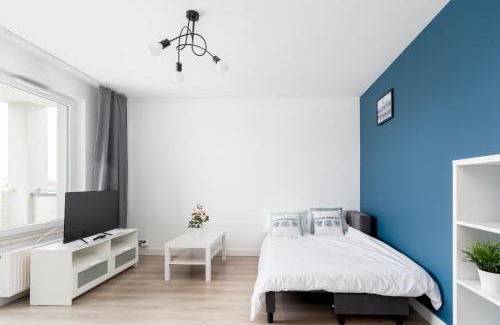 Wola Duchacka Apartment | Turniejowa Cosy Apartment by BookingHost