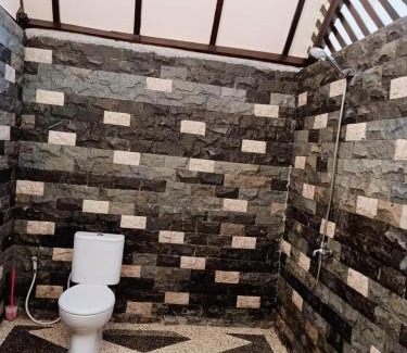 Kecamatan JONGGAT Hotel | Turrall Bungalow