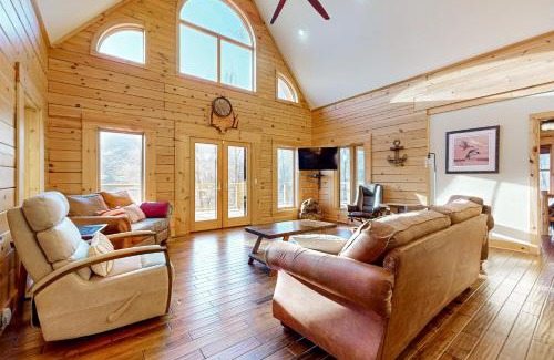 Tazewell House | Turtle Hill Cabin