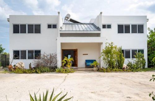Treasure Beach House | Turtles Nest Villa