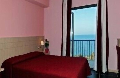 Castel Di Tusa Hotel | Tus' Hotel