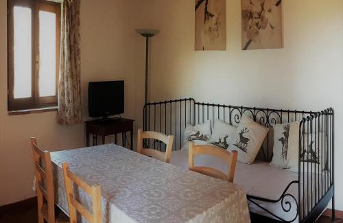 Saline di Volterra House | Tuscan Charm Near Volterra